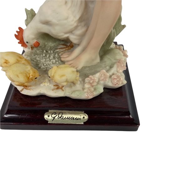 GIUSEPPE ARMANI BE GOOD CHICKS "Be Good Chicks" Figurine Florence Italy - Picture 3 of 10